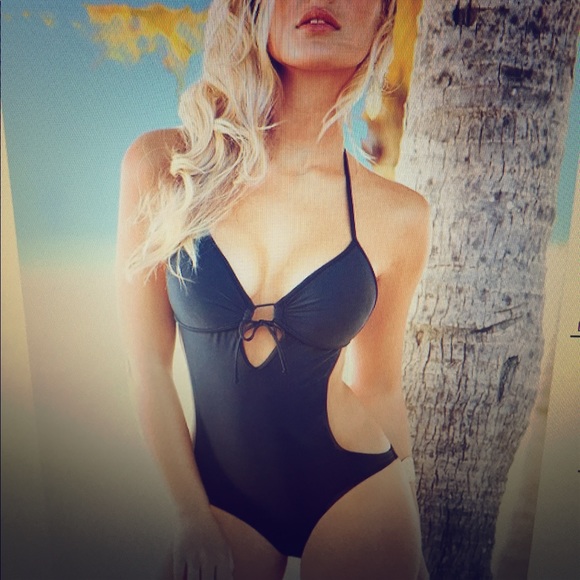 venus sweetheart monokini